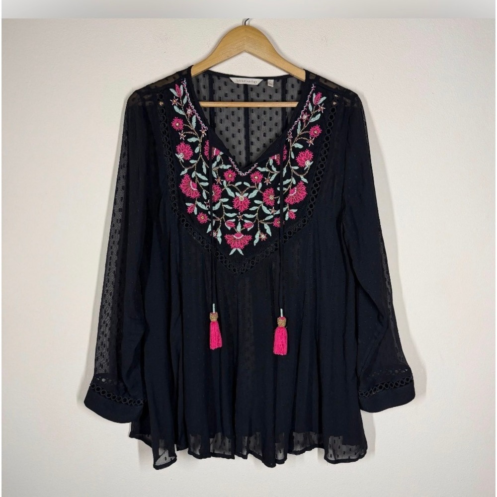 Soft Surroundings Black Embroidered Floral Swiss Dot Tassel Blouse Top Womens